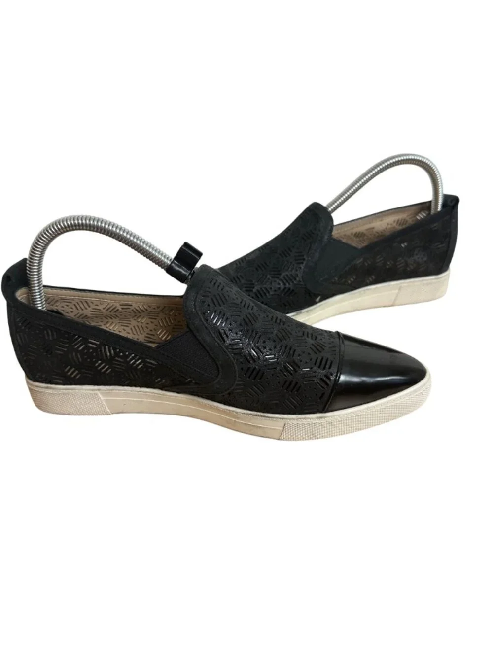 Karl Lagerfeld Paris  Size  8M Black Women's Laser Cut Slip-On Sneakers